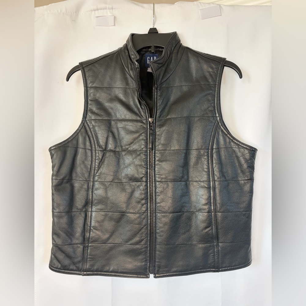 Gap Black Leather quilted zipped vest Vintage Y2K size‎ medium